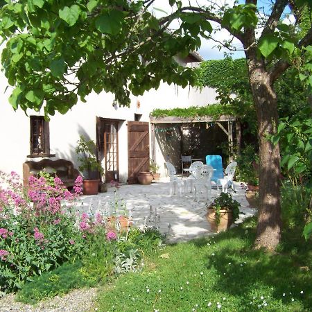 Grande Maison Atypique Le Burgaud Exteriér fotografie